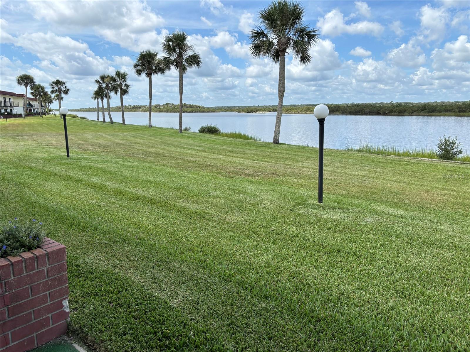 Image 43 of 82 For 32 Ocean Palm Villa Drive S 320