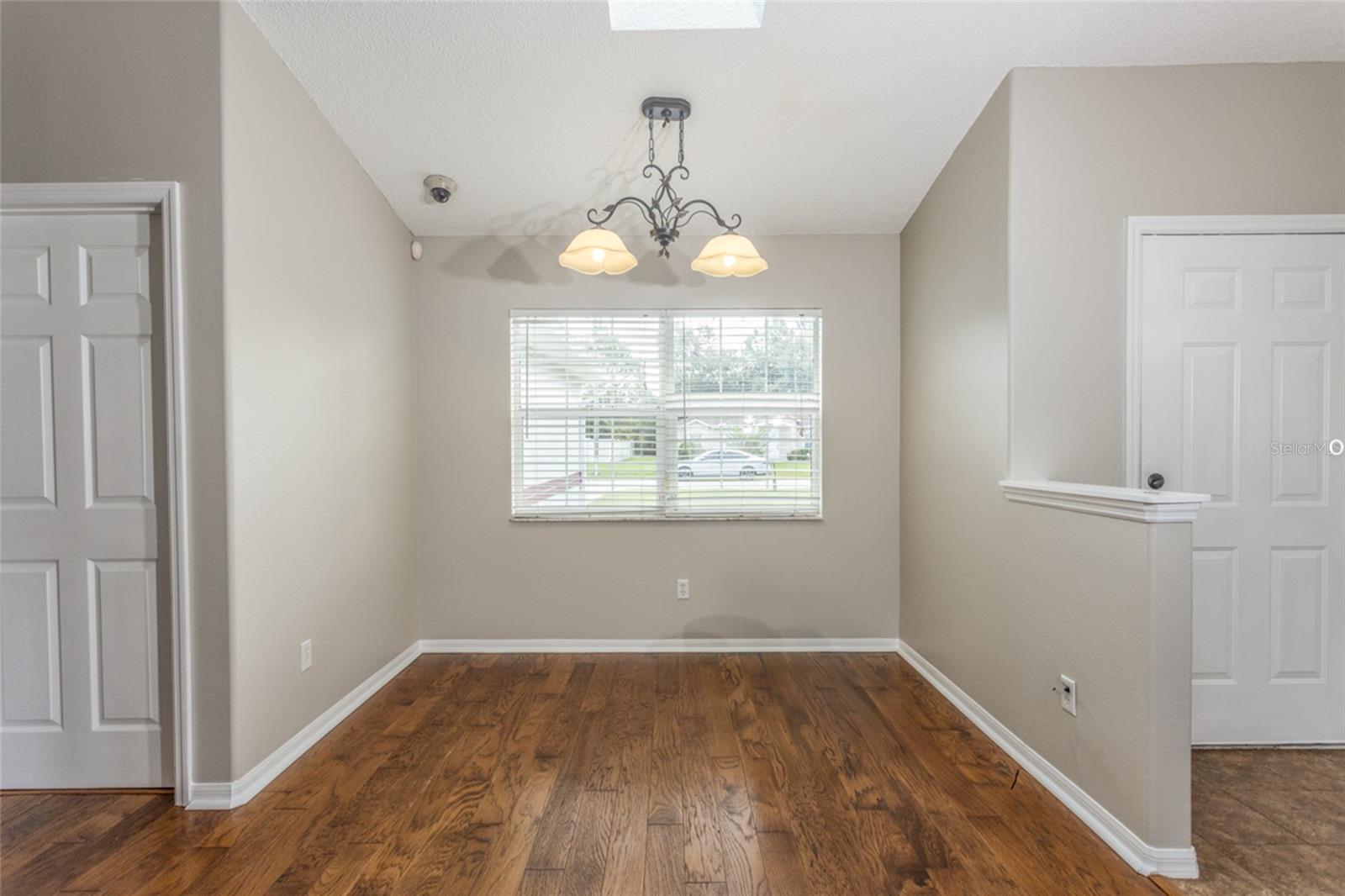 Image 12 of 29 For 45 Lancelot Drive