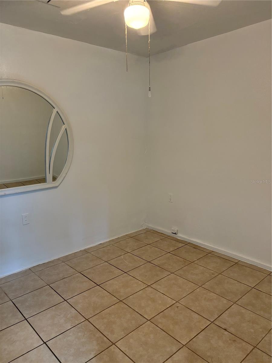 Image 3 of 4 For 5861 Ocean Shore Boulevard #2