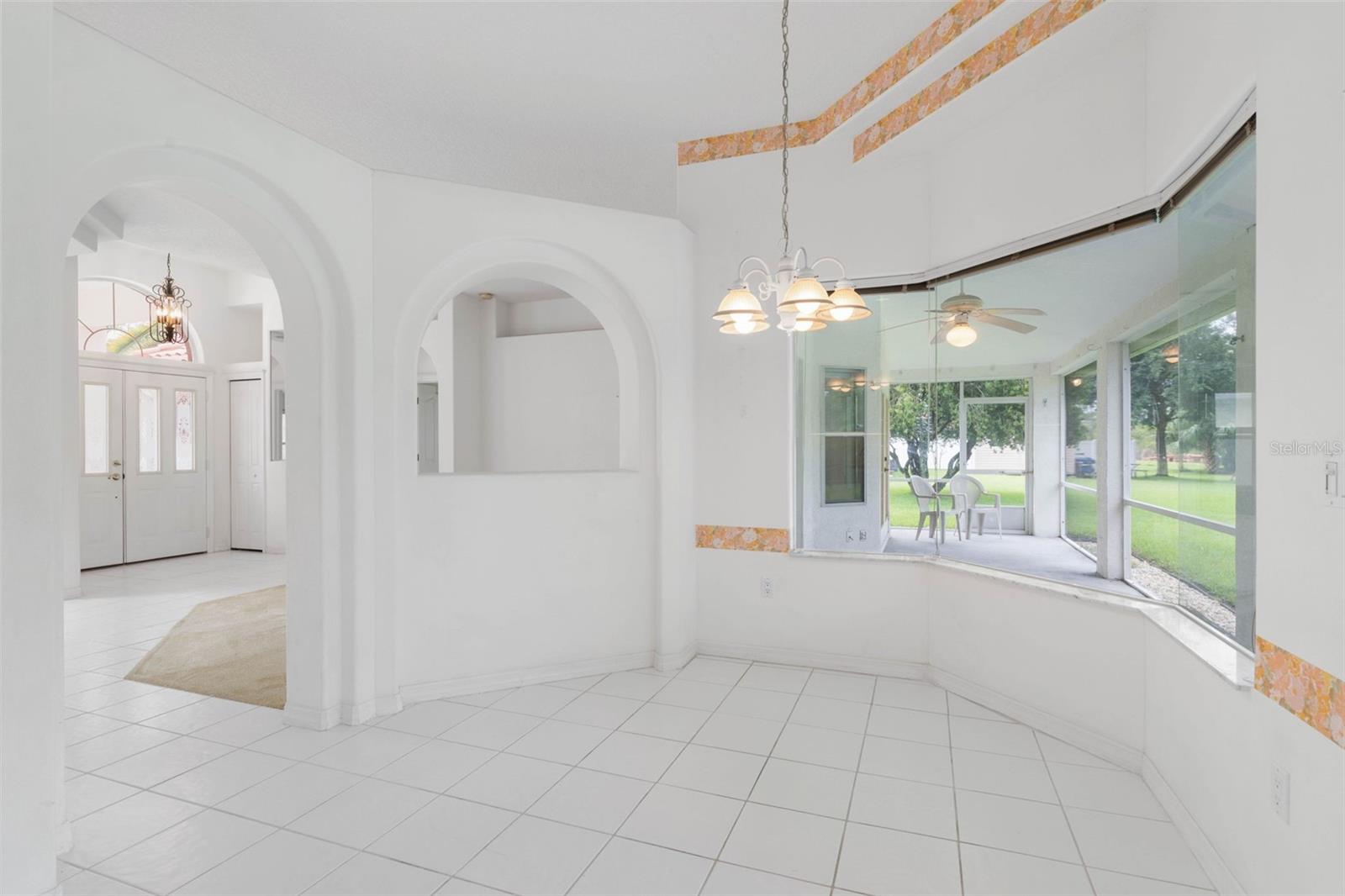 Image 3 of 62 For 16 Birchwood Place