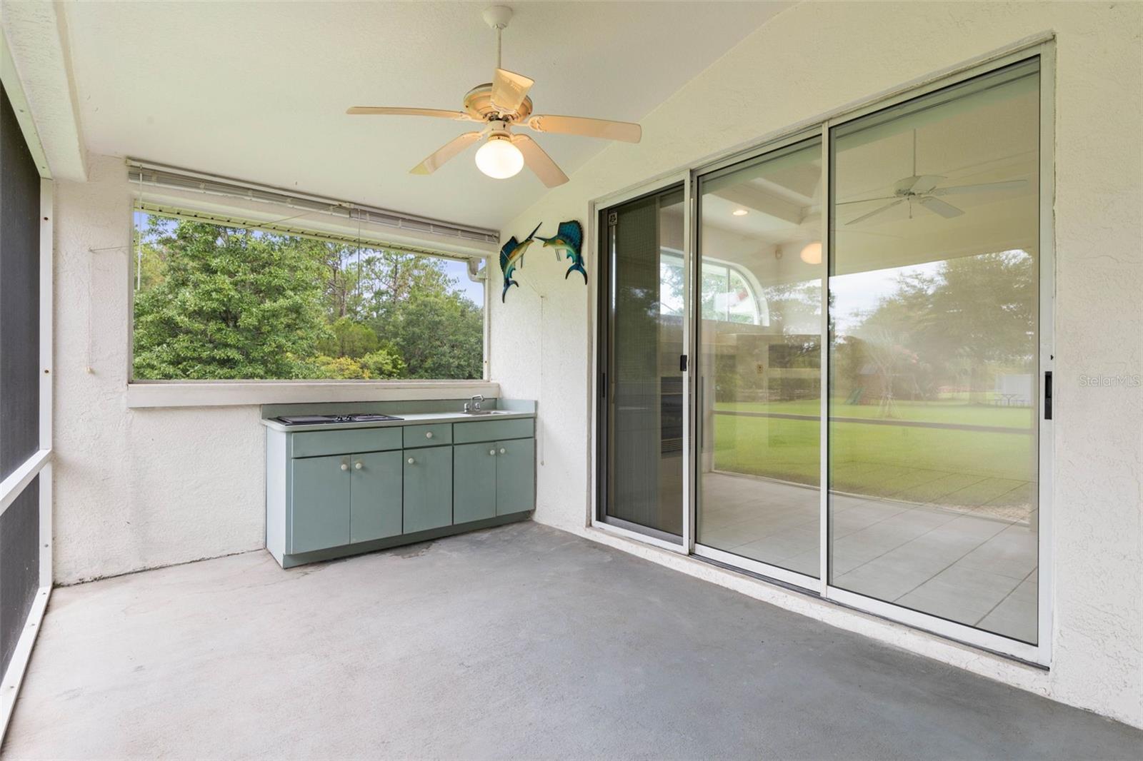Image 41 of 62 For 16 Birchwood Place
