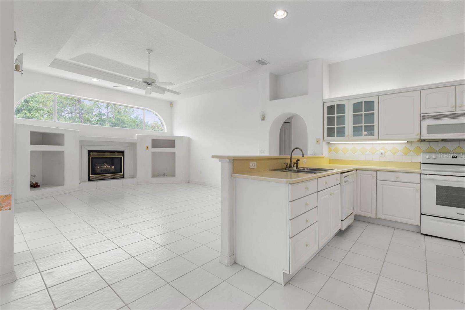 Image 5 of 62 For 16 Birchwood Place
