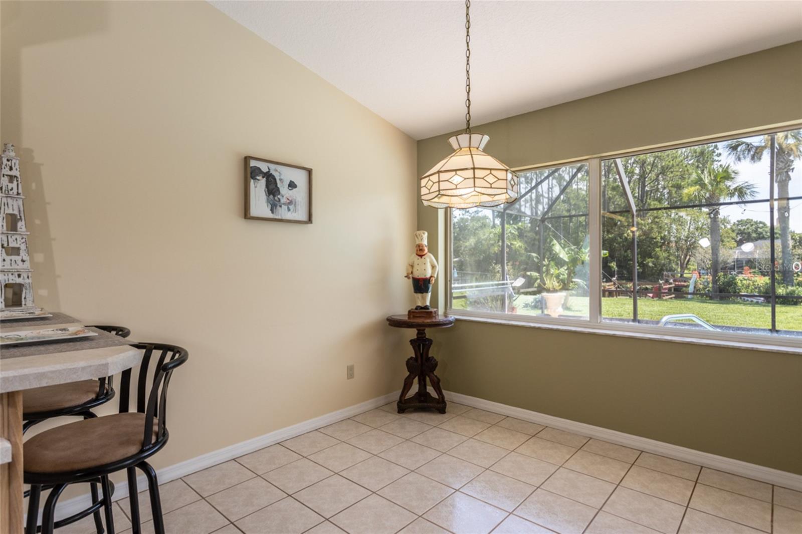 Image 17 of 49 For 28 Bayside Drive