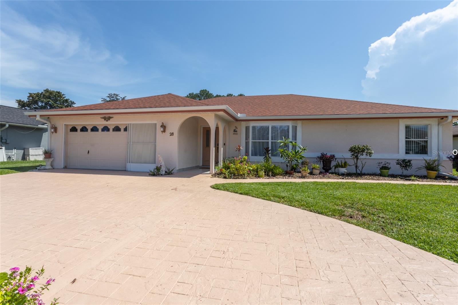 Image 4 of 49 For 28 Bayside Drive