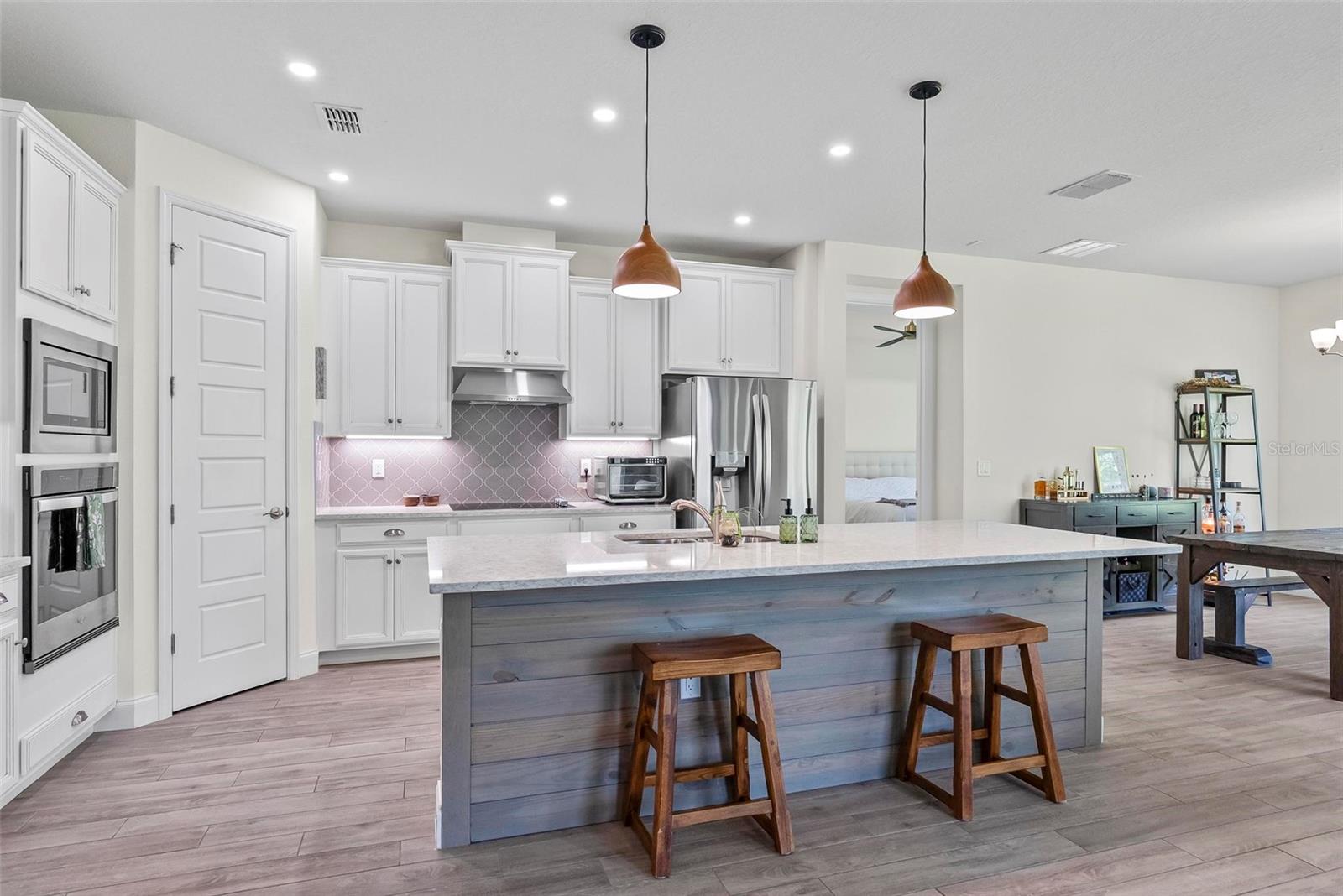 Image 14 of 69 For 2983 Monaghan Drive