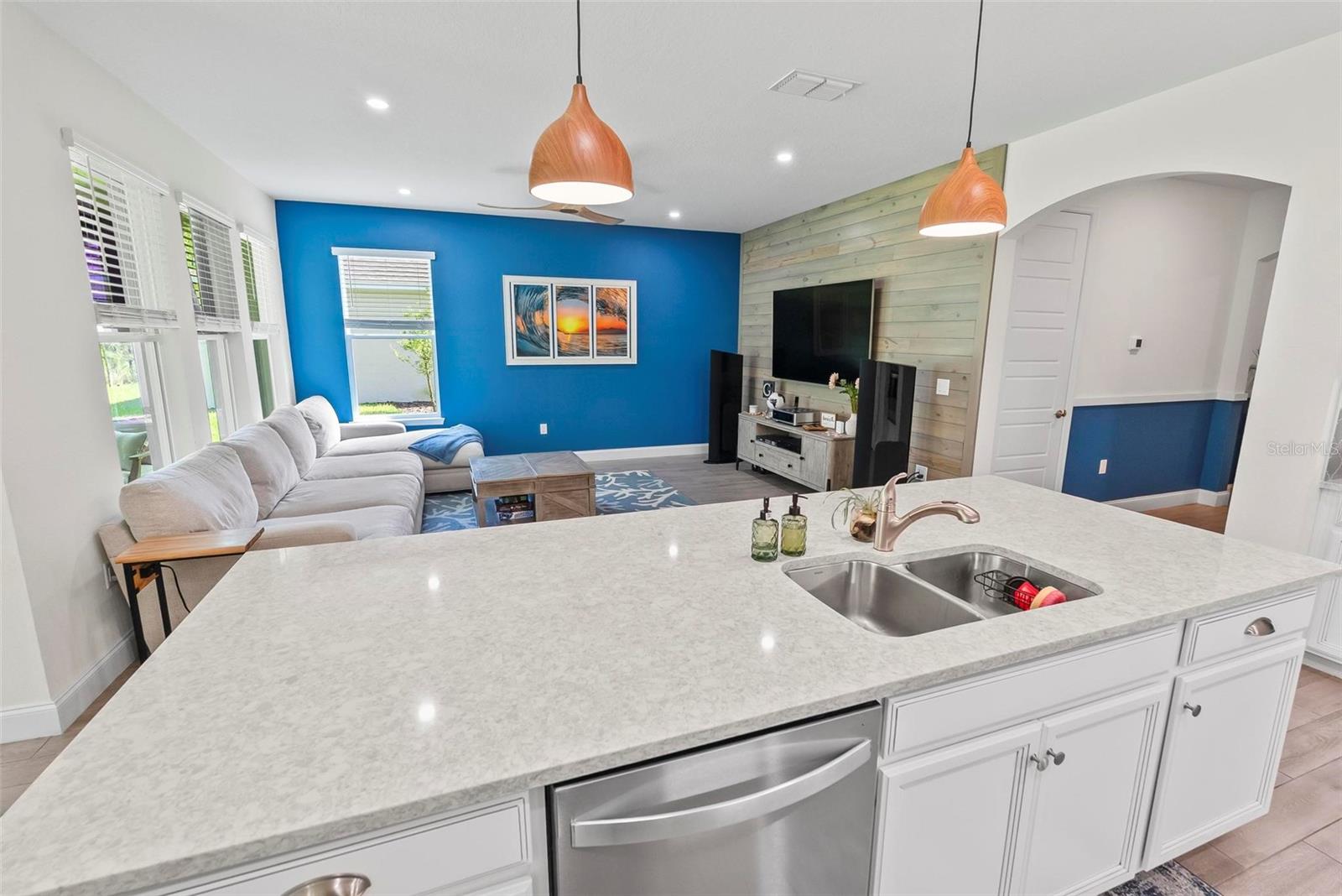 Image 22 of 69 For 2983 Monaghan Drive