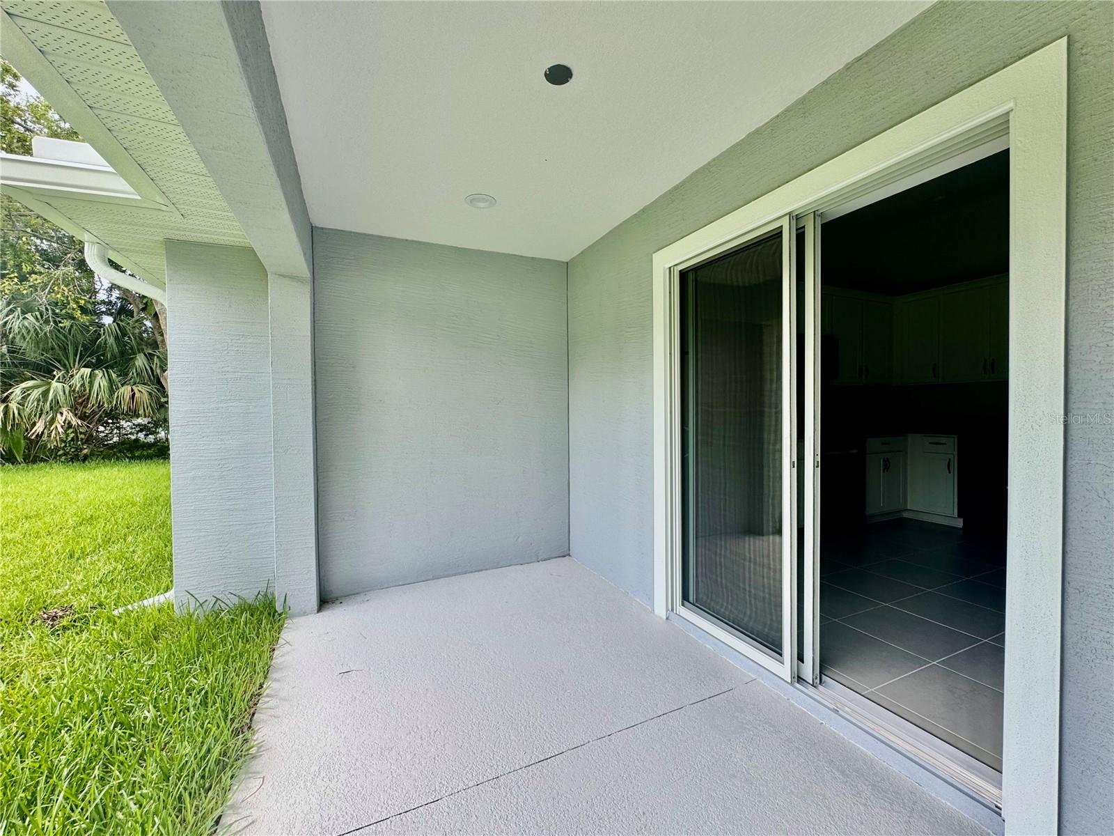Image 17 of 17 For 8 Coral Reef Court N A