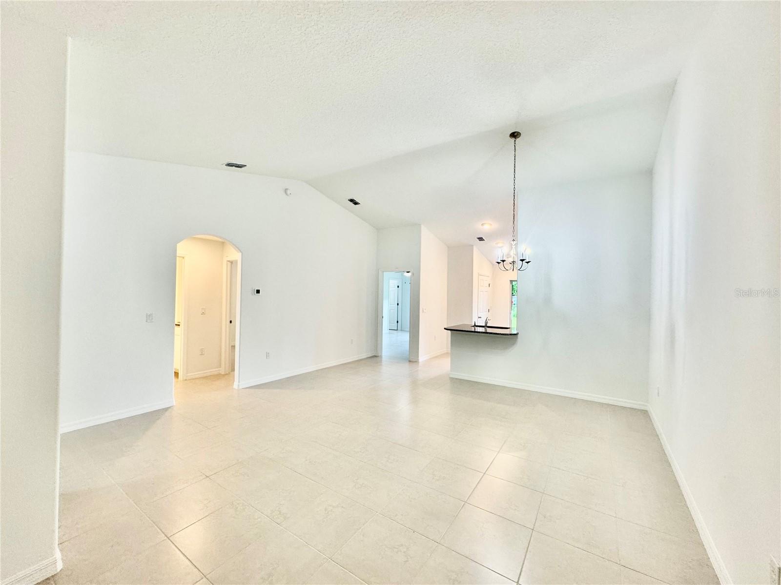 Image 3 of 17 For 8 Coral Reef Court N A