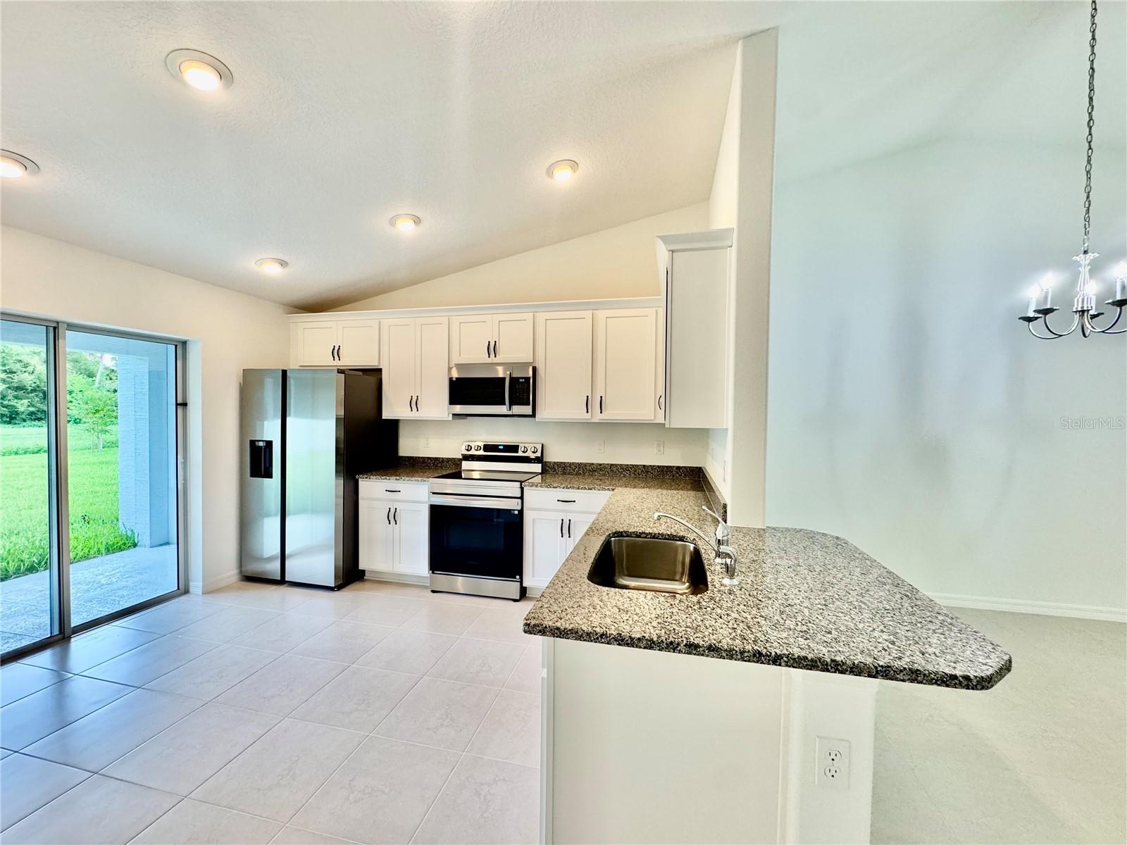 Image 4 of 17 For 8 Coral Reef Court N A