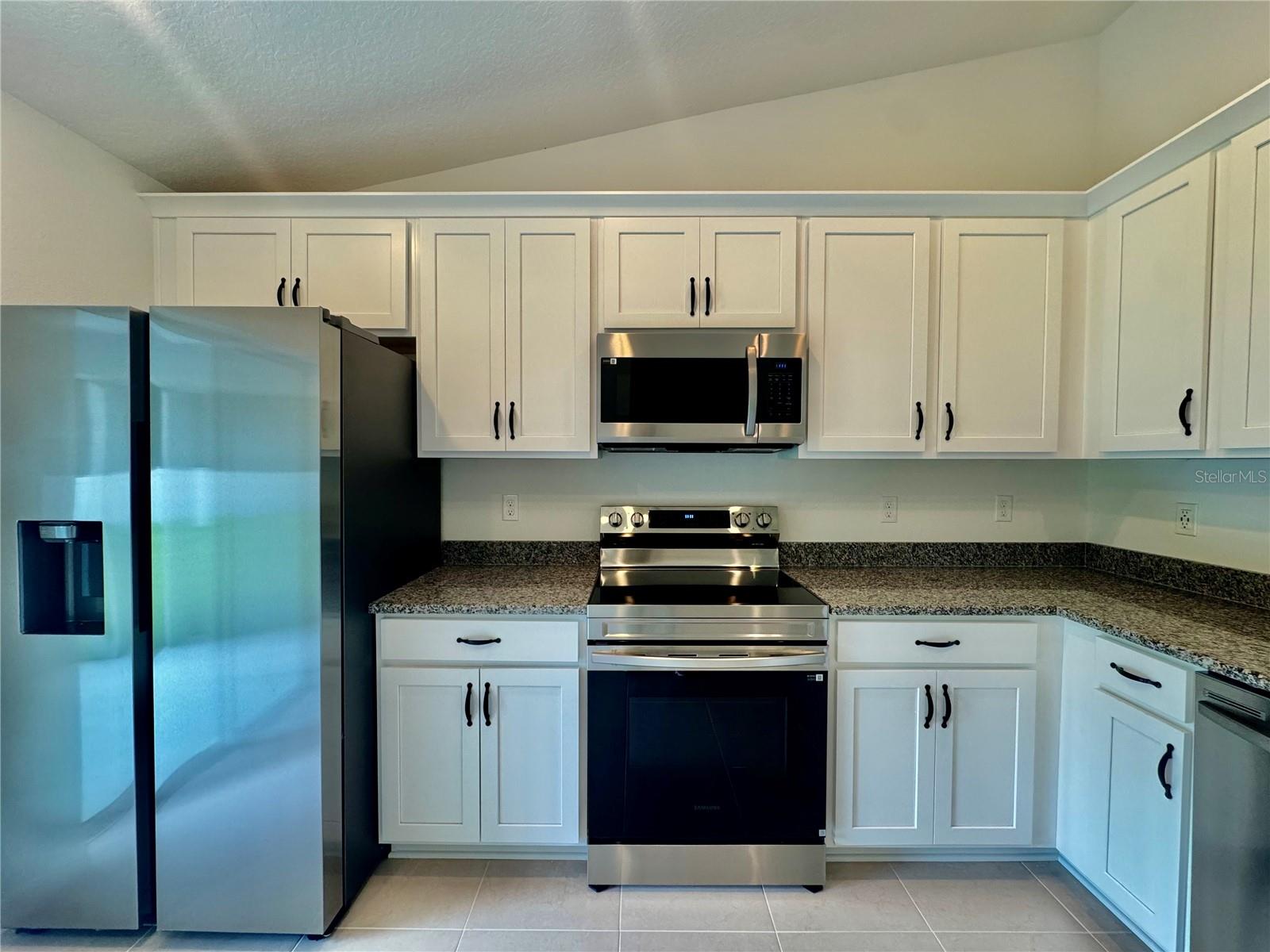 Image 6 of 17 For 8 Coral Reef Court N A