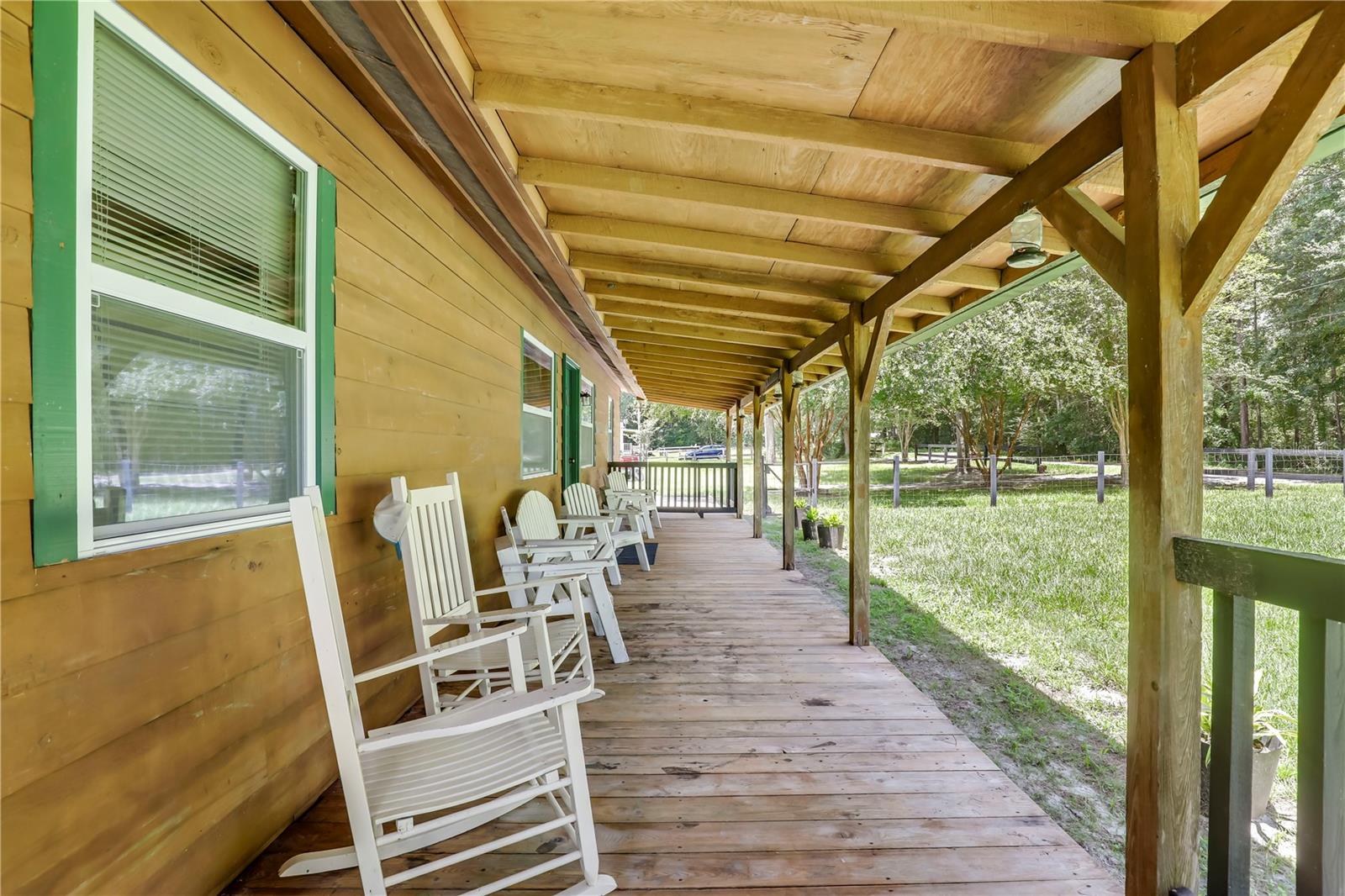 Image 14 of 55 For 5616 Cherrytree Avenue