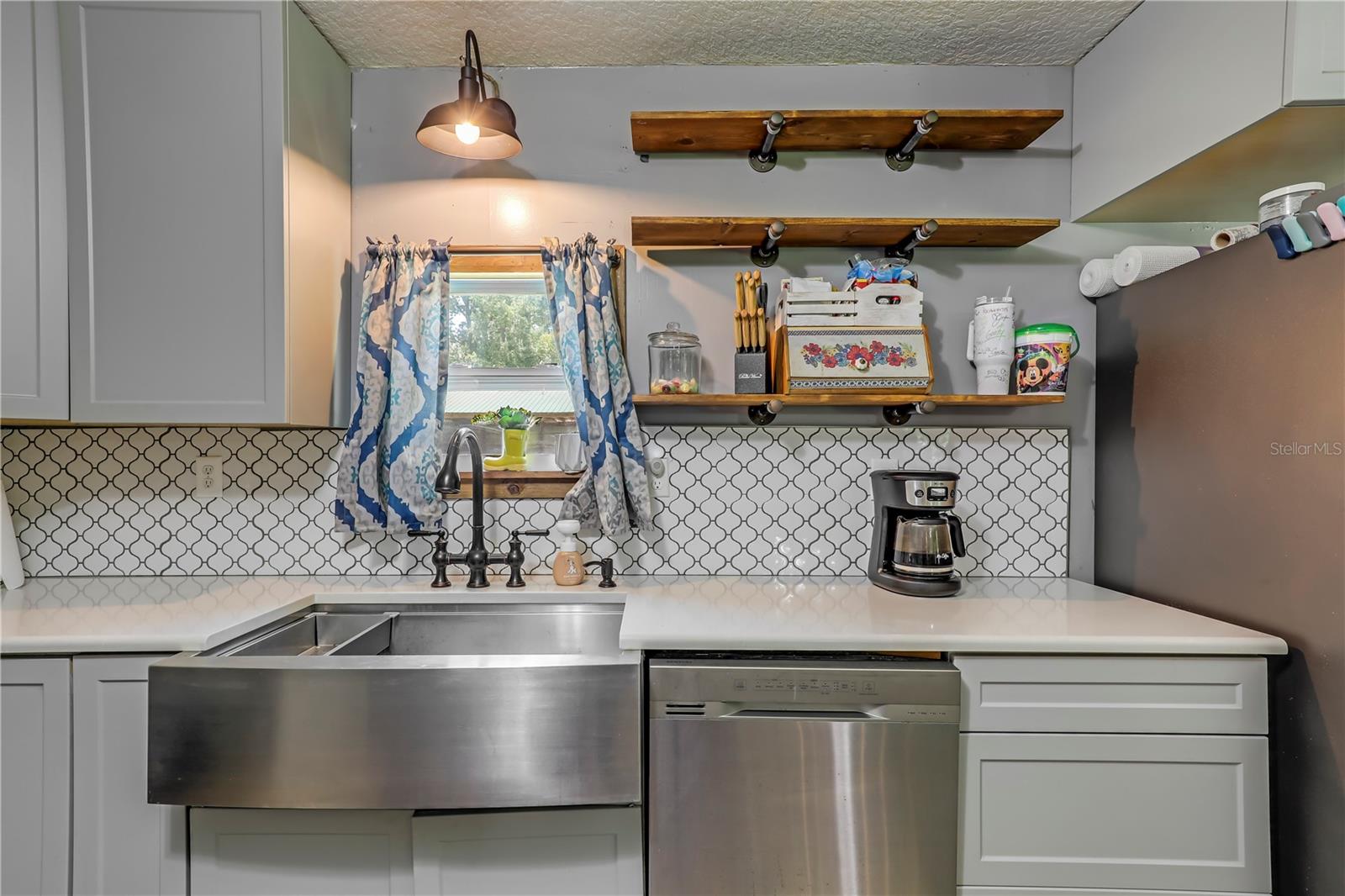 Image 20 of 55 For 5616 Cherrytree Avenue