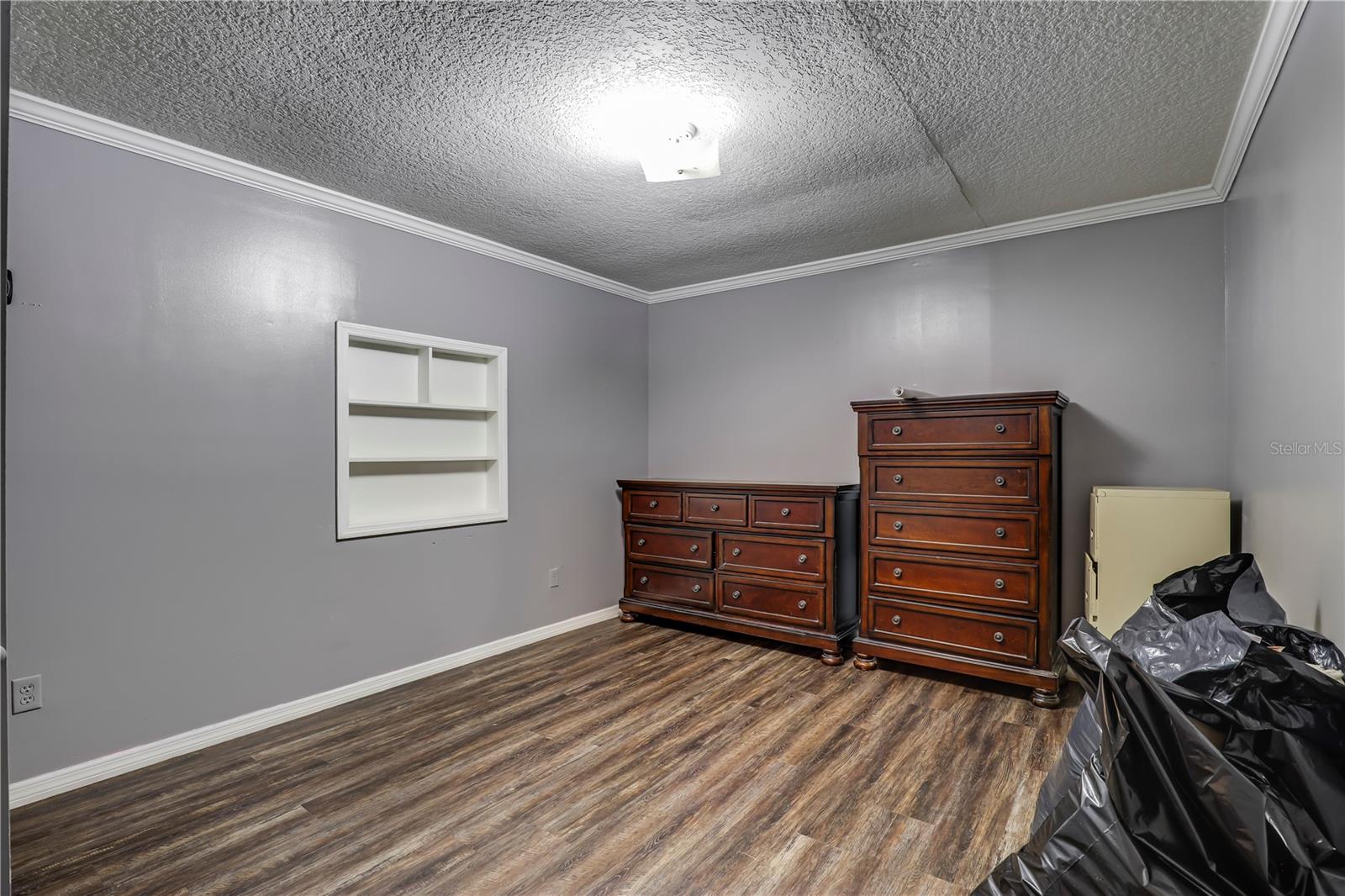 Image 30 of 55 For 5616 Cherrytree Avenue