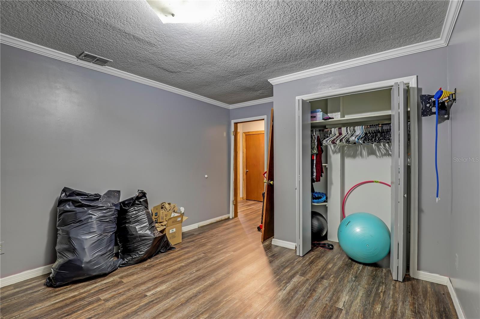 Image 31 of 55 For 5616 Cherrytree Avenue
