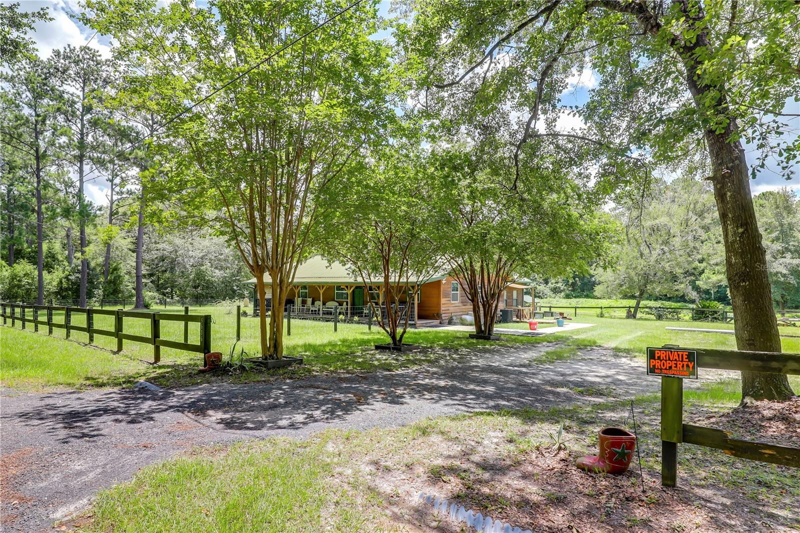 Image 8 of 55 For 5616 Cherrytree Avenue