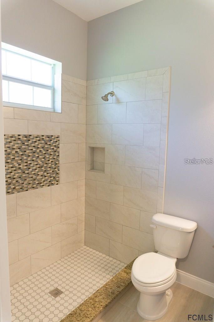 Image 12 of 15 For 64 Farmsworth Drive B