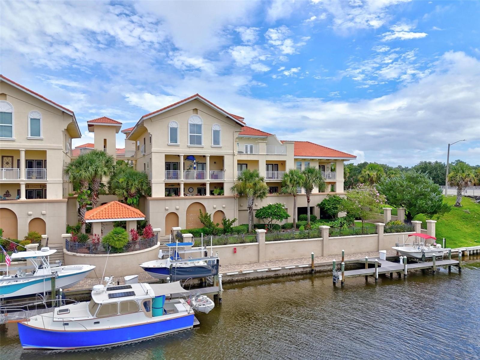 Image 18 of 86 For 300 Bella Harbor Court 113