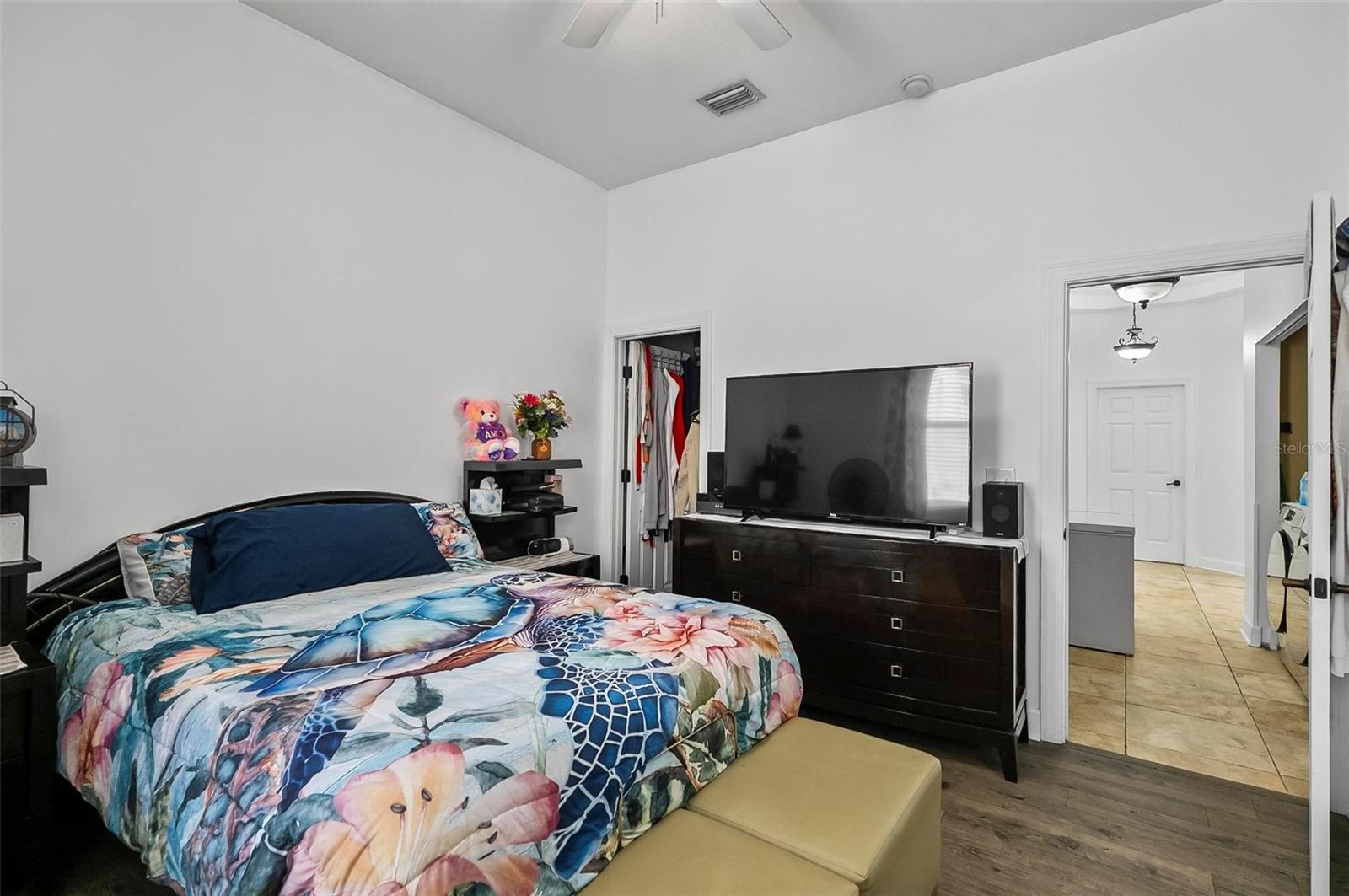 Image 53 of 86 For 300 Bella Harbor Court 113