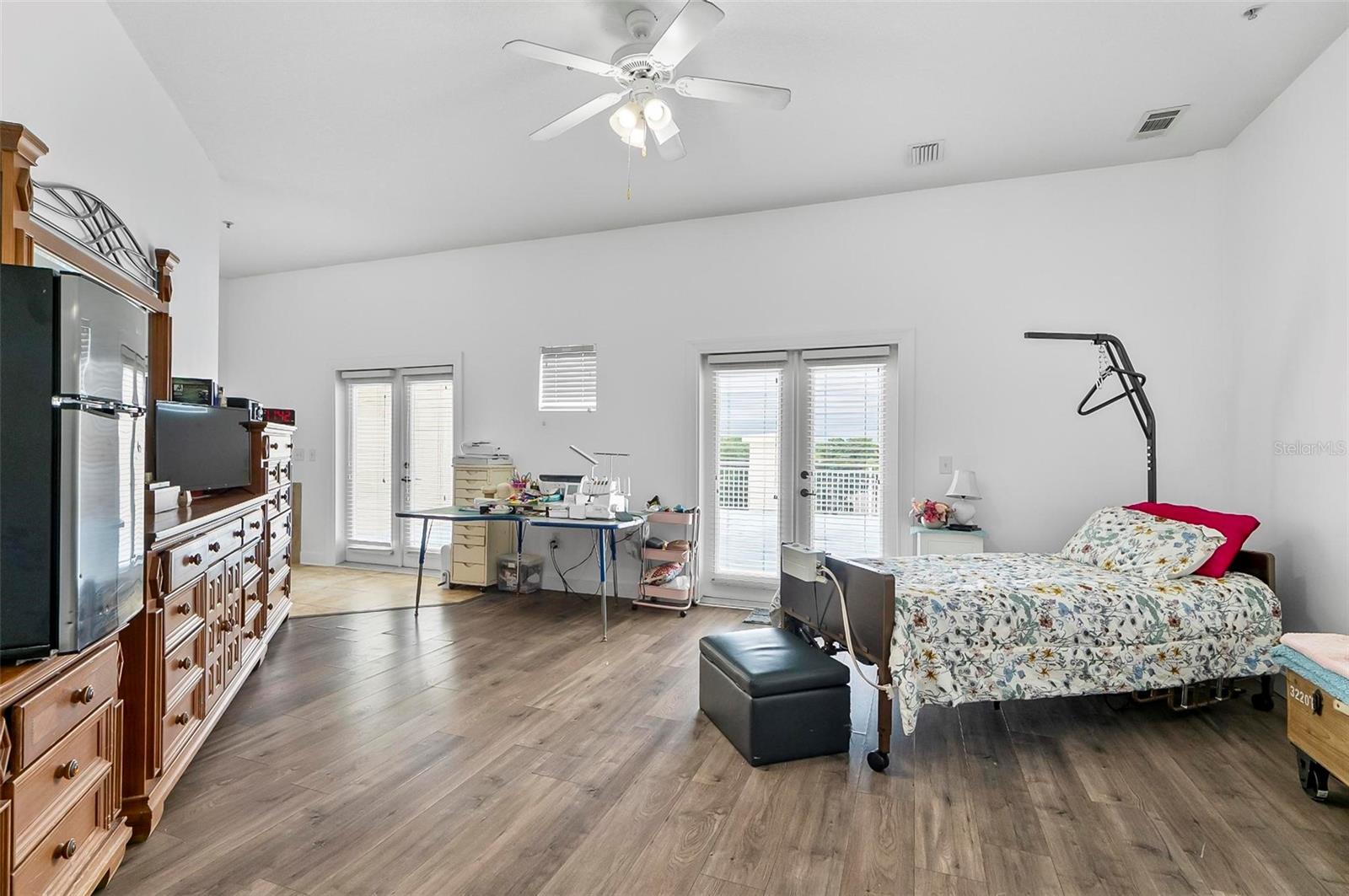 Image 68 of 86 For 300 Bella Harbor Court 113