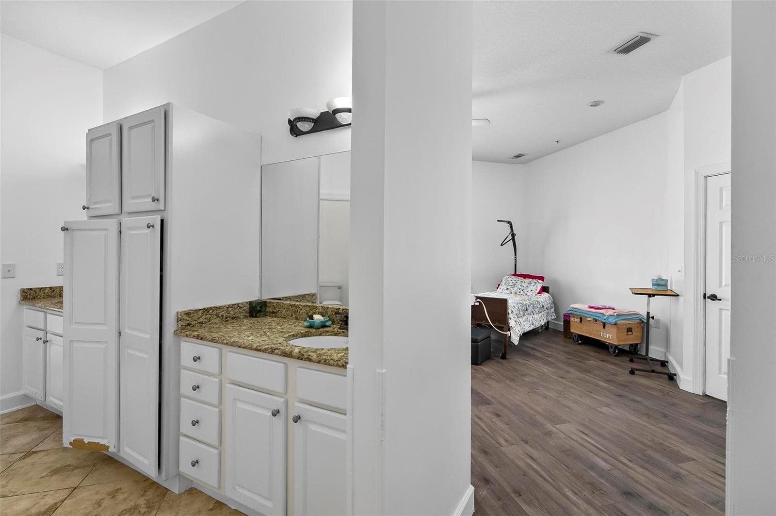 Image 72 of 86 For 300 Bella Harbor Court 113