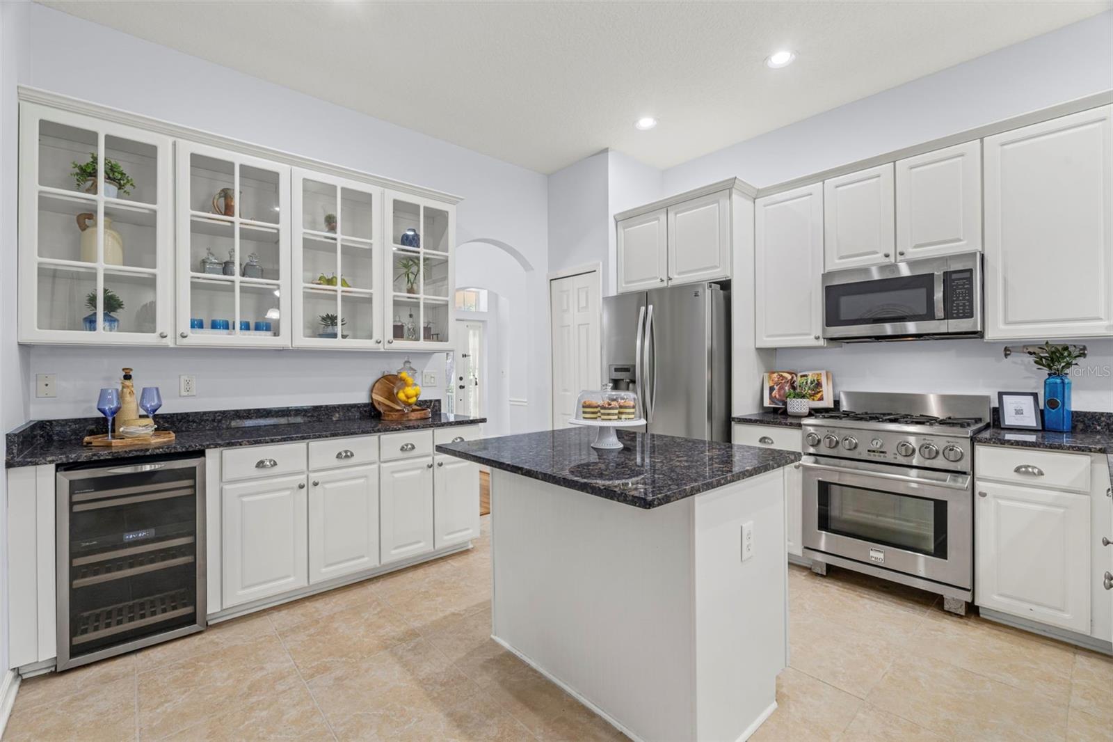 Image 10 of 51 For 505 Weeping Willow Lane