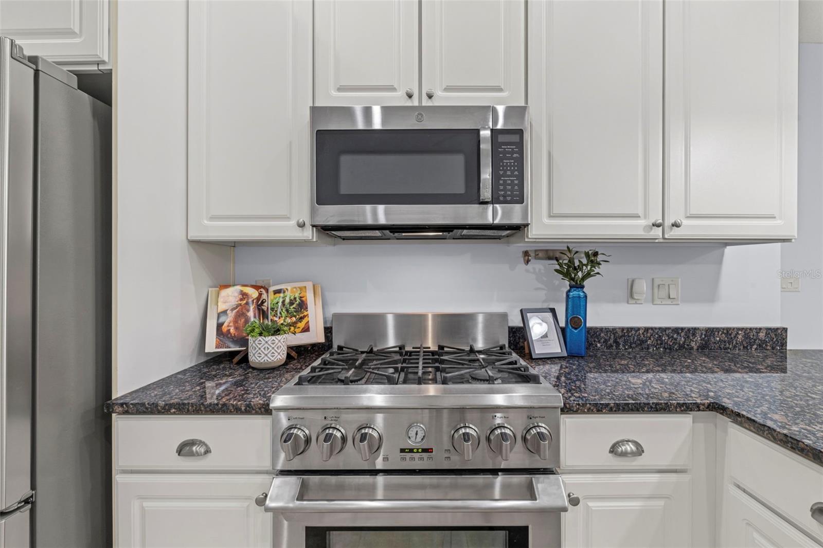 Image 11 of 51 For 505 Weeping Willow Lane