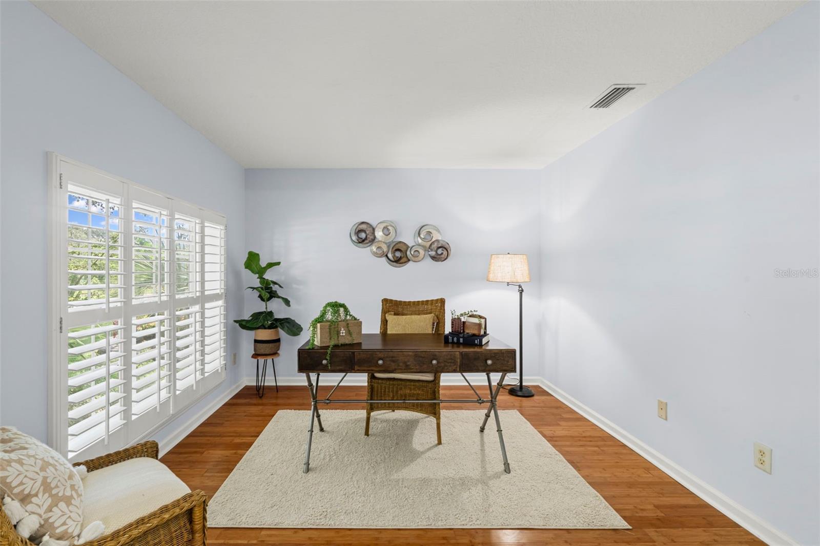 Image 4 of 51 For 505 Weeping Willow Lane