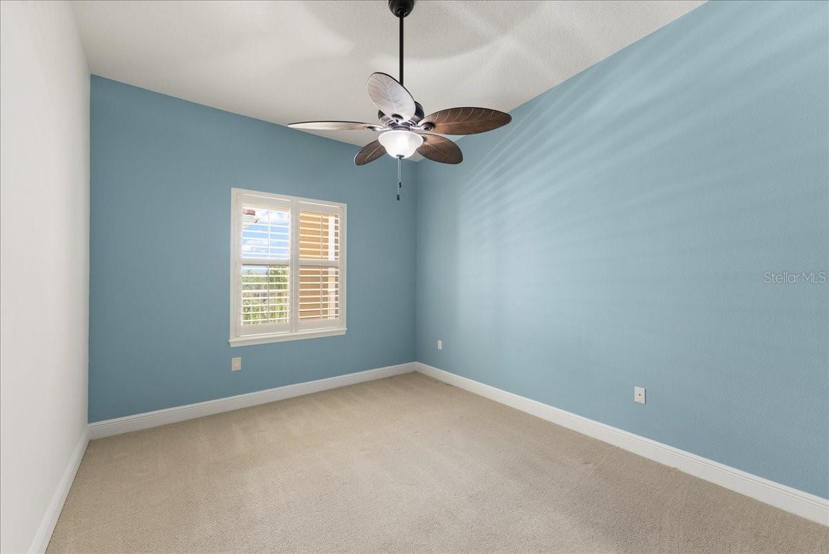 Image 27 of 75 For 115 Riverview Bend S 2145