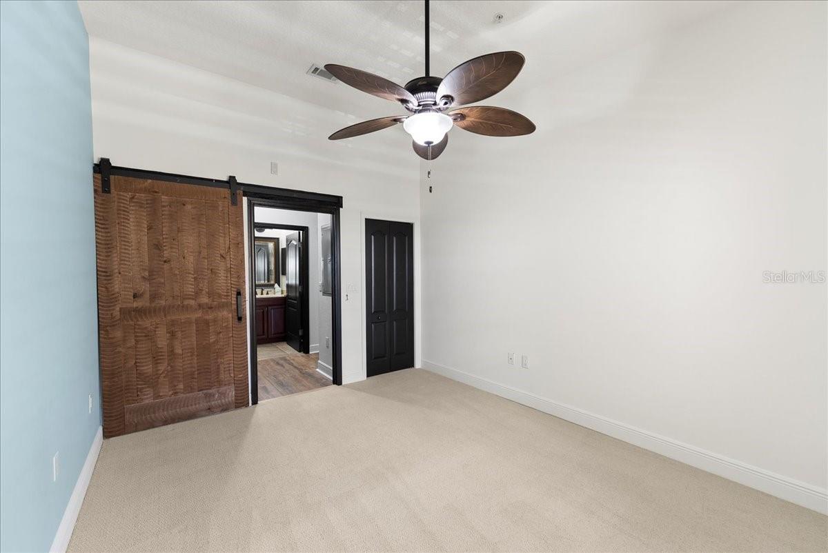 Image 30 of 75 For 115 Riverview Bend S 2145