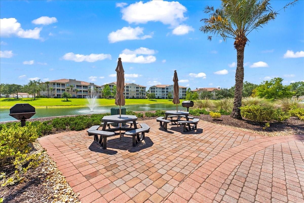 Image 42 of 75 For 115 Riverview Bend S 2145