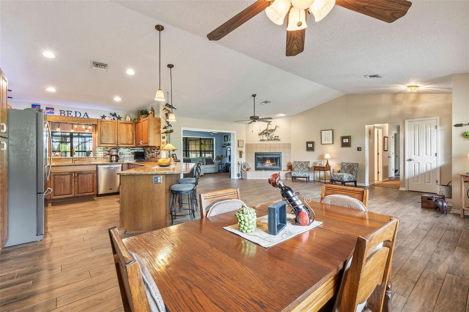 Image 4 of 74 For 12229 Lane Park Road