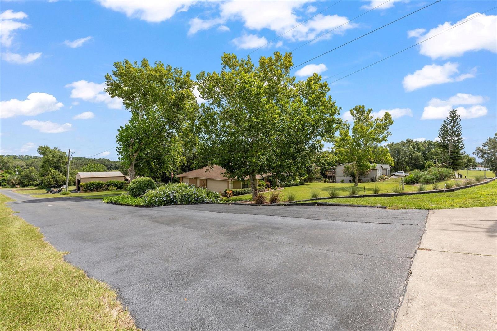 Image 62 of 74 For 12229 Lane Park Road