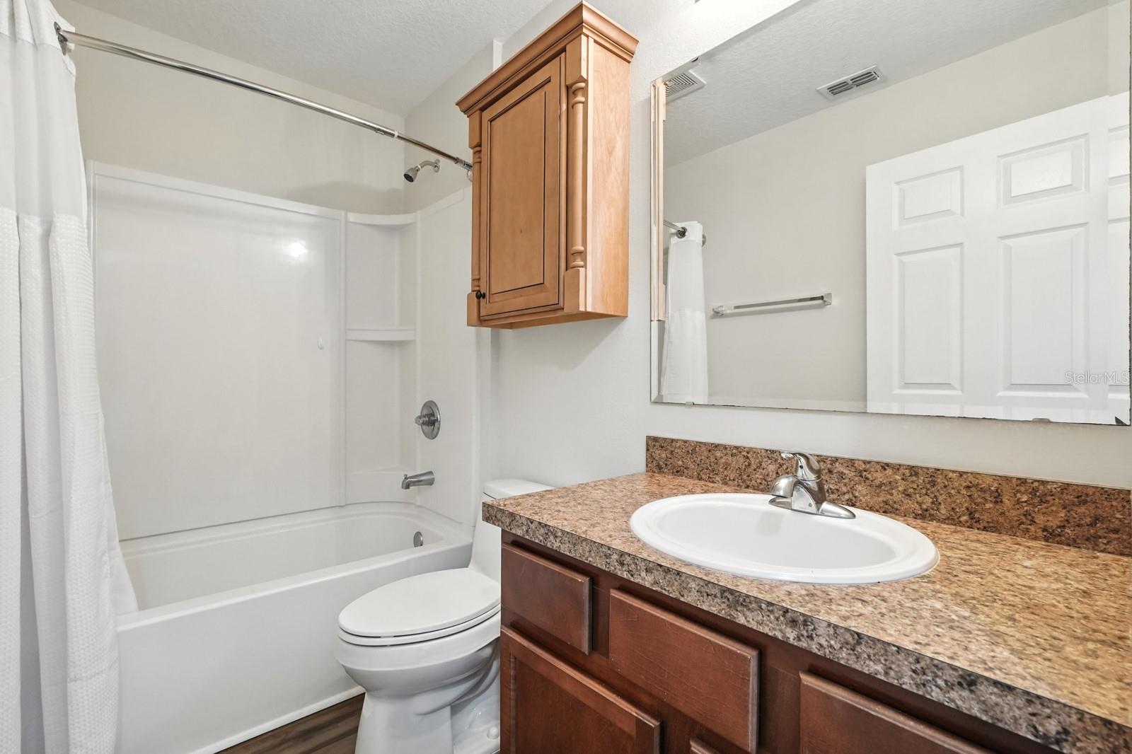 Image 20 of 29 For 5291 Plantation Home Way