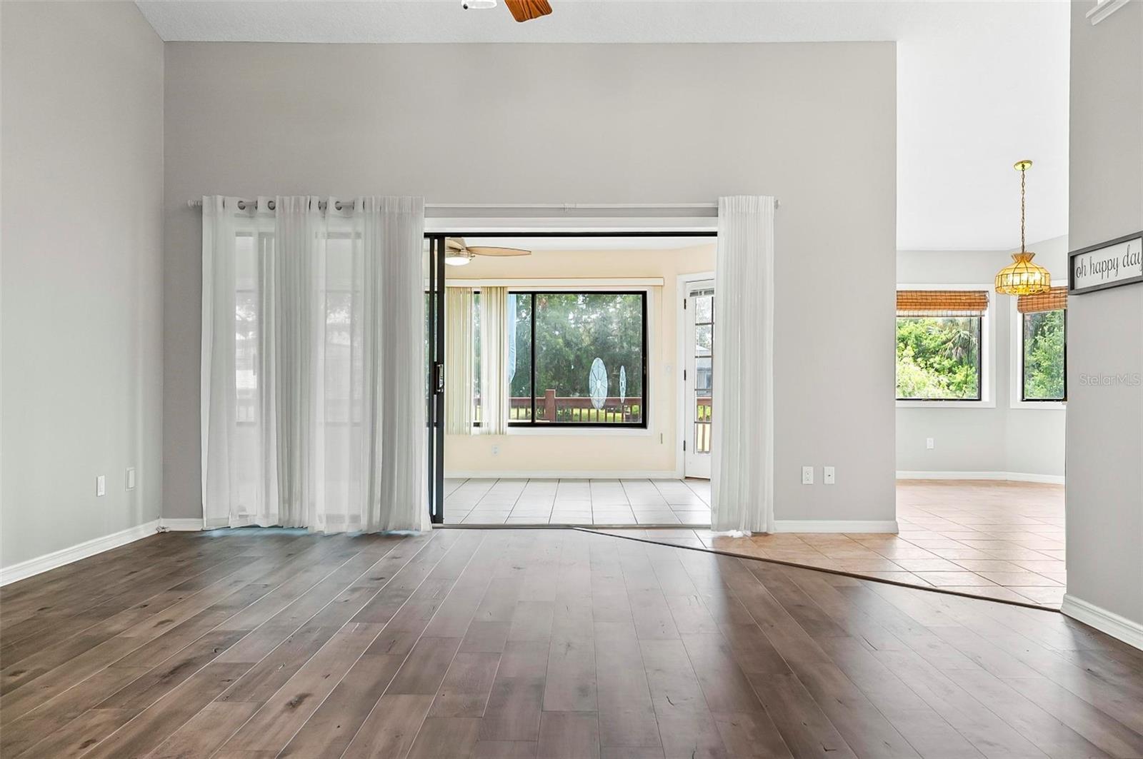 Image 12 of 72 For 20 Conley Court