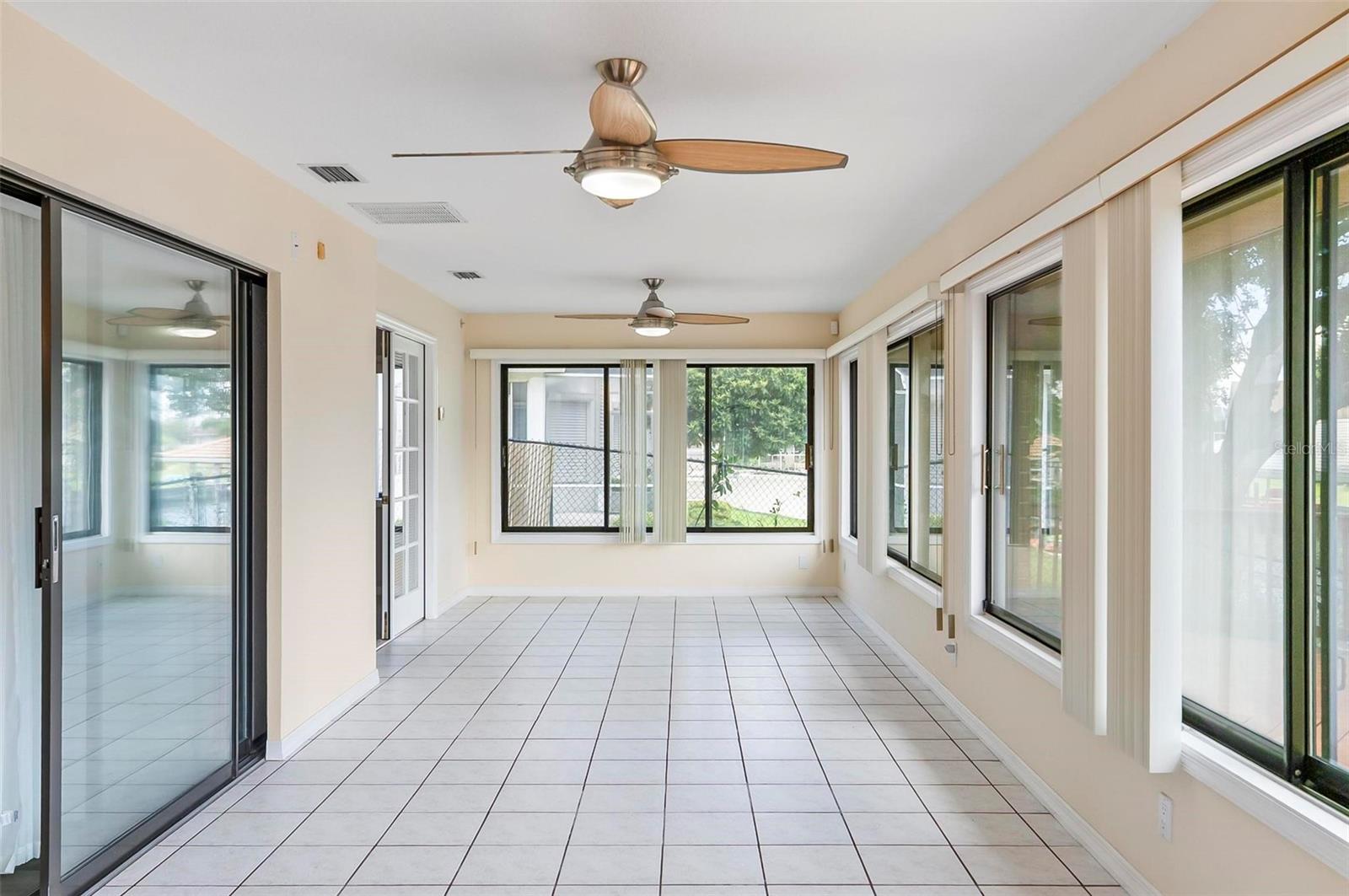 Image 33 of 72 For 20 Conley Court
