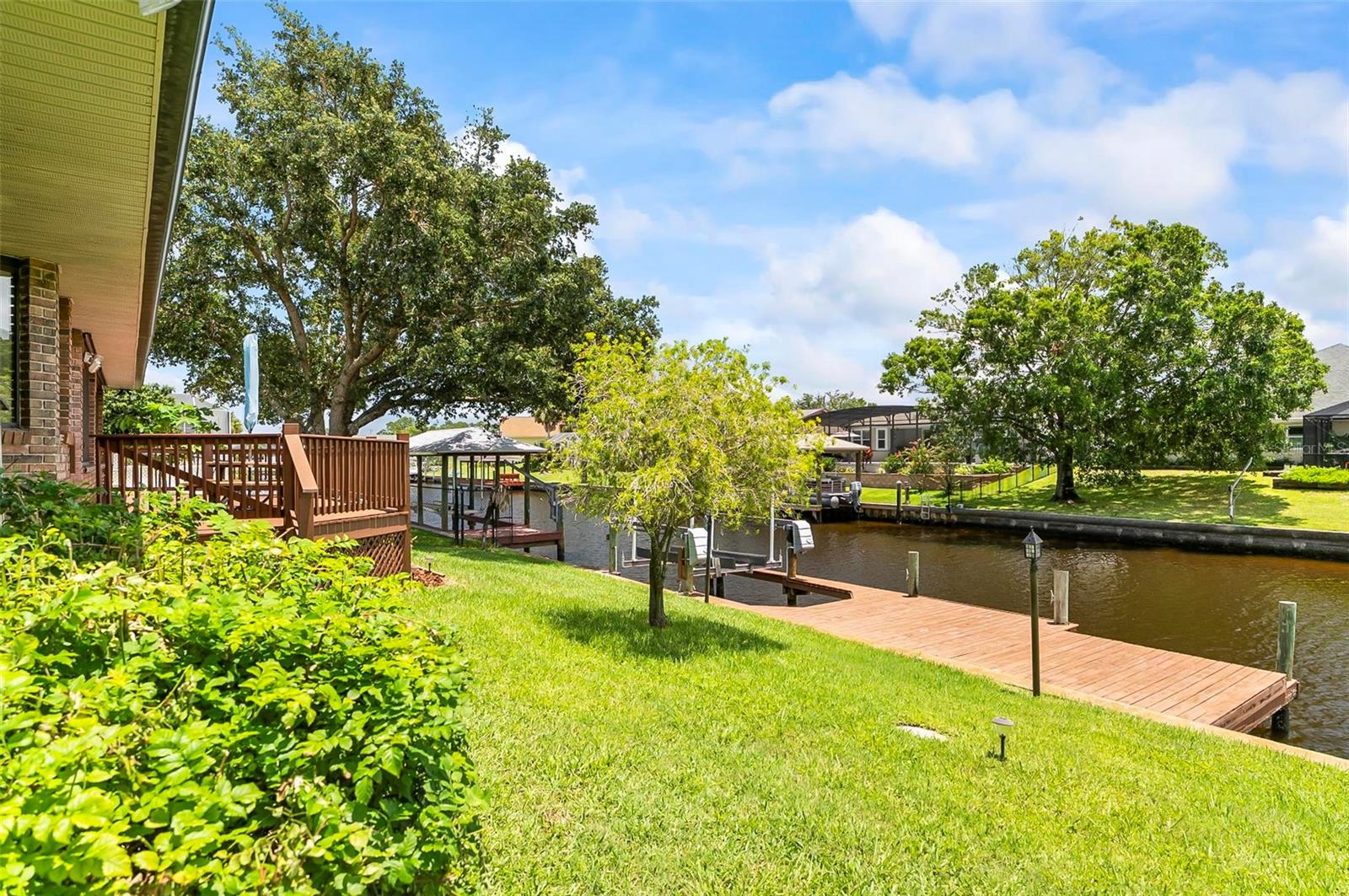 Image 40 of 72 For 20 Conley Court