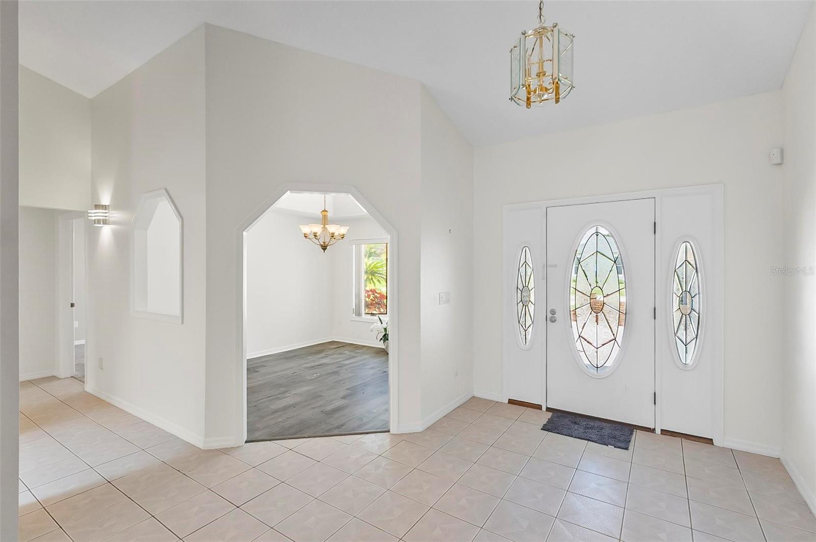 Image 6 of 72 For 20 Conley Court