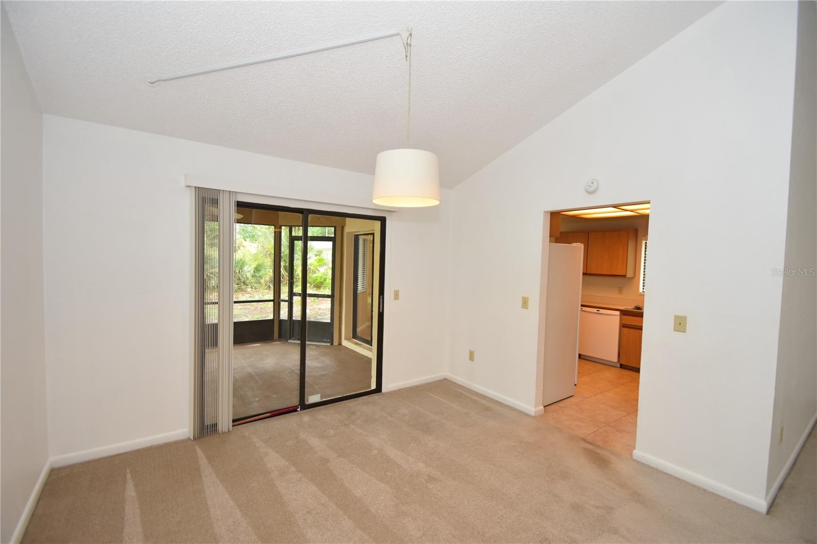 Image 10 of 31 For 7 Rainrock Place