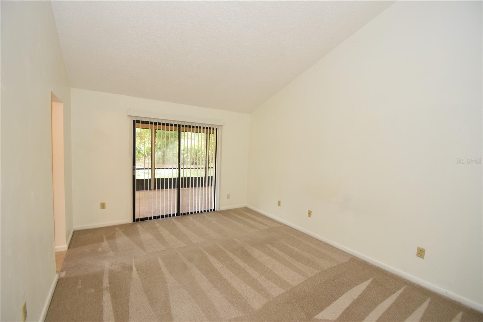 Image 19 of 31 For 7 Rainrock Place