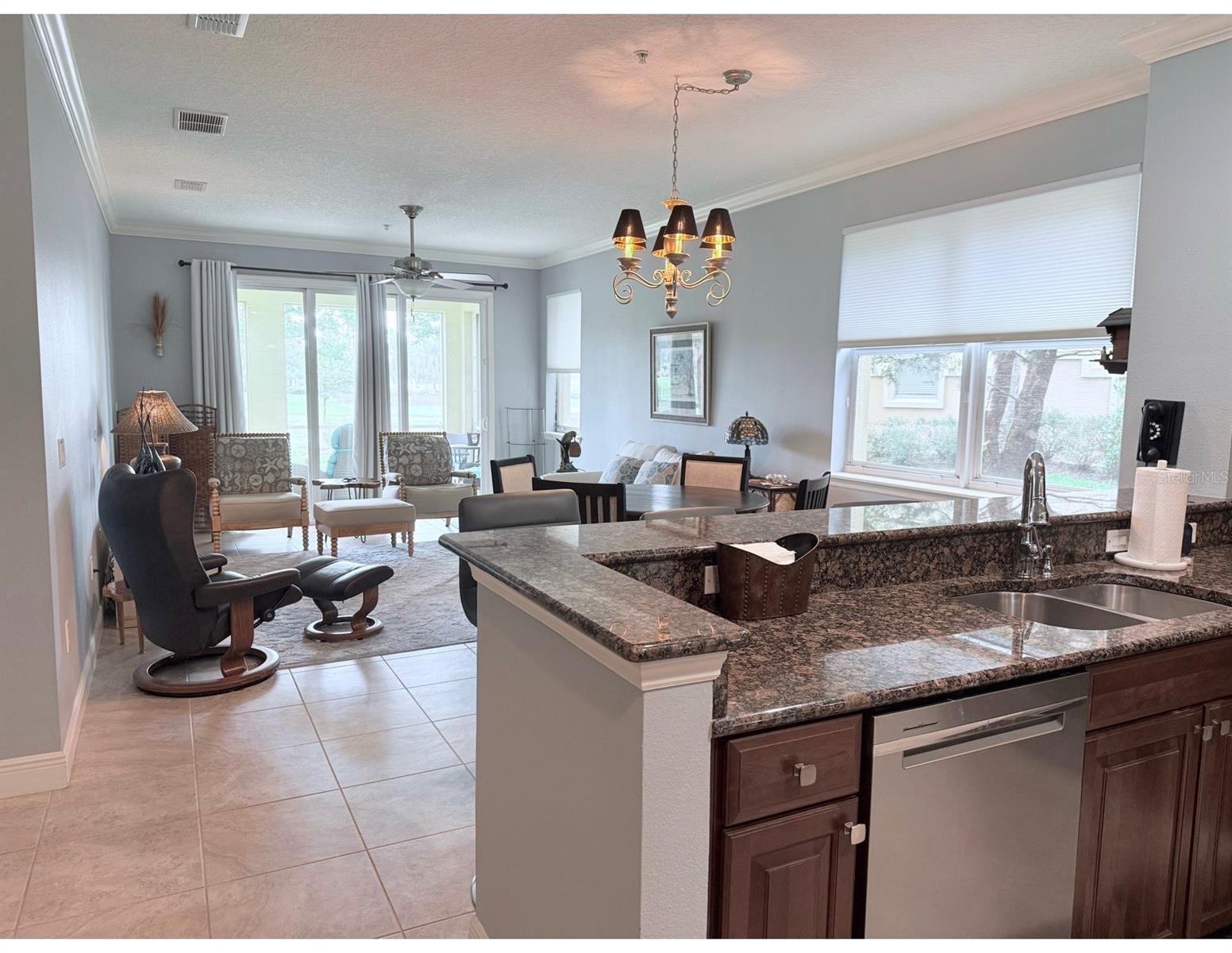 Image 11 of 30 For 85 Riverview Bend S 1515