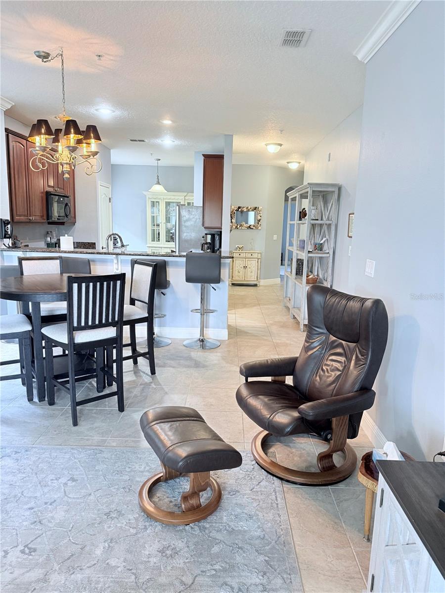 Image 13 of 30 For 85 Riverview Bend S 1515
