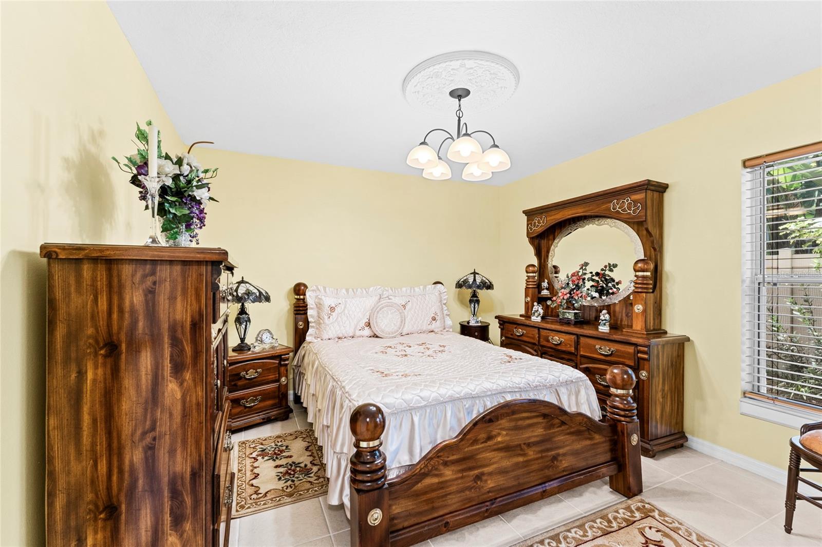 Image 24 of 56 For 3 Sea Board Court