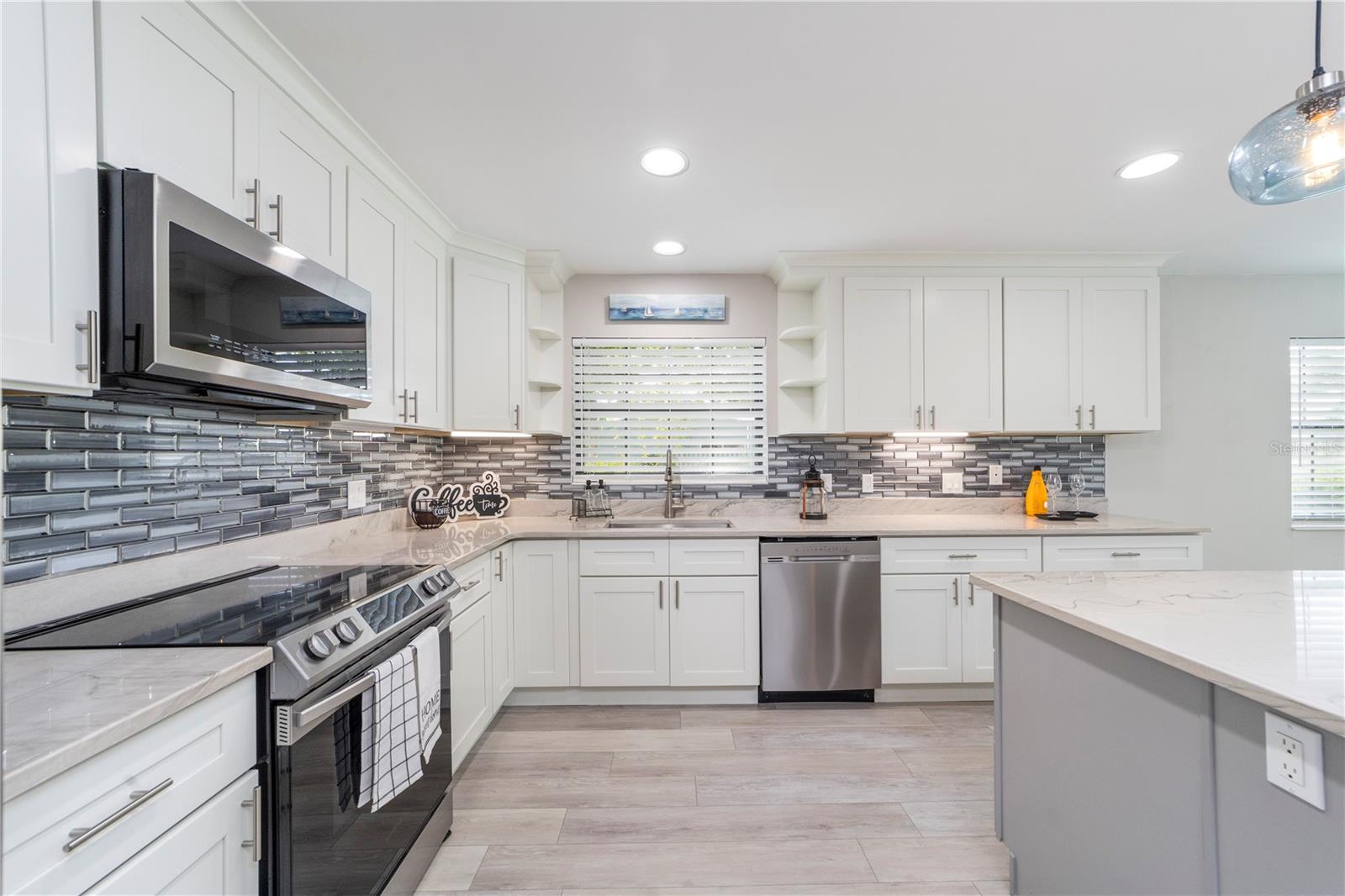 Image 15 of 67 For 8 Cedarford Court