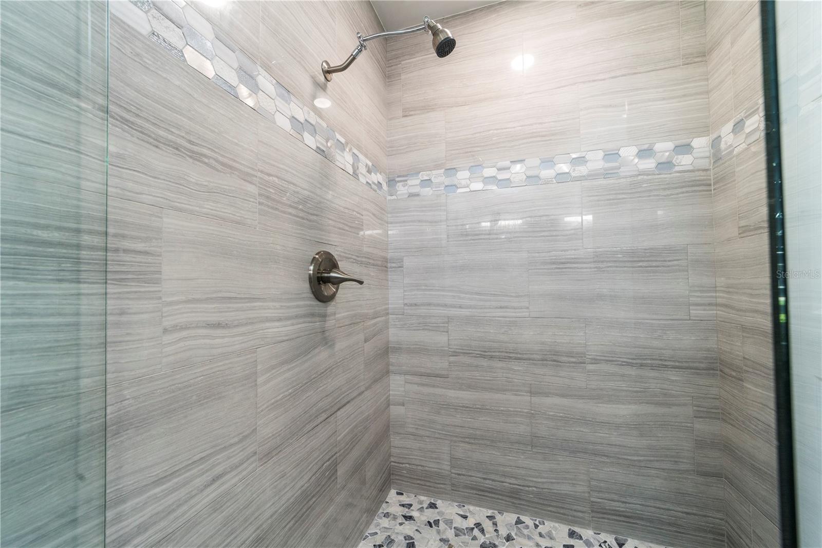 Image 32 of 67 For 8 Cedarford Court
