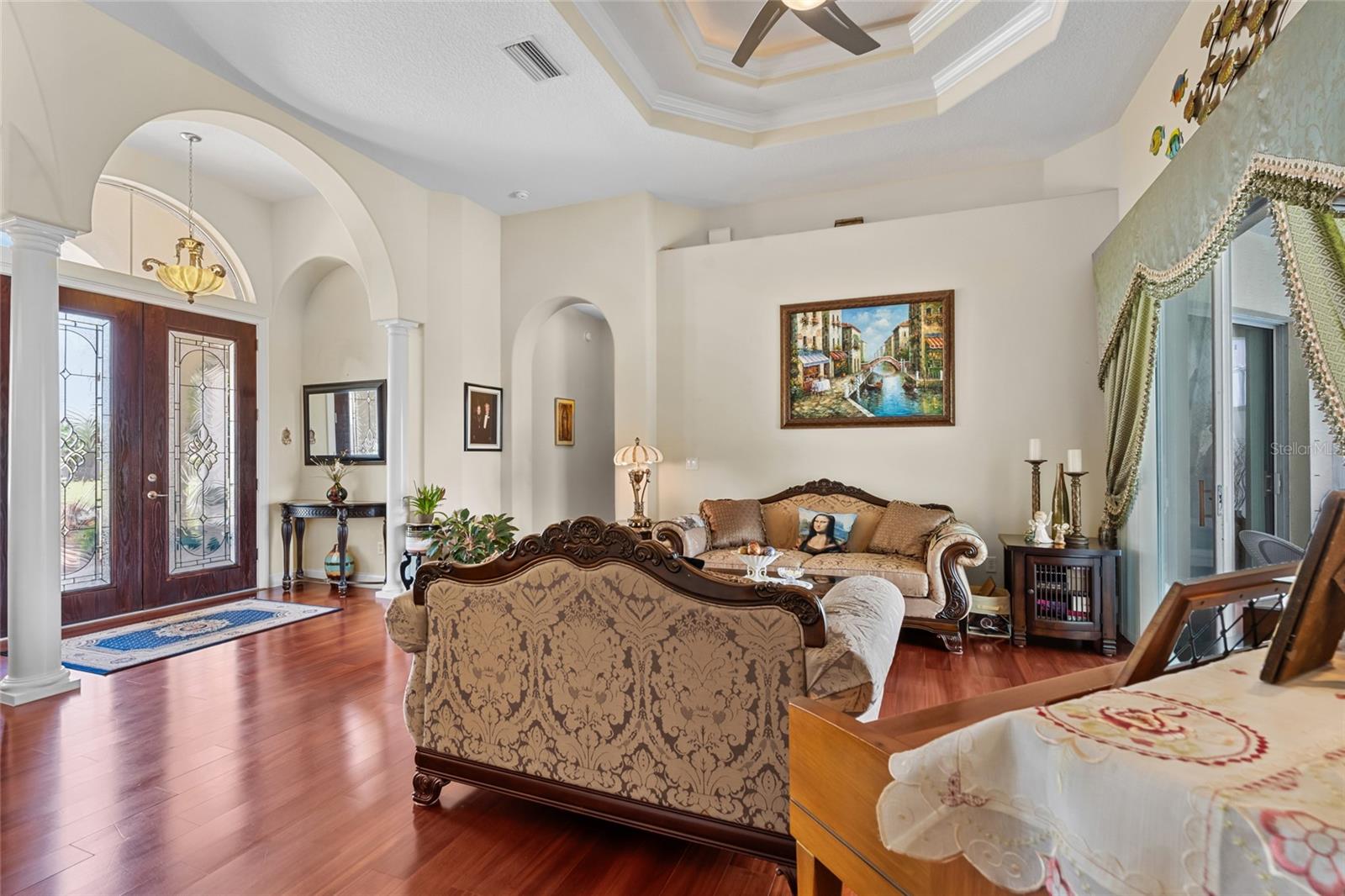 Image 10 of 66 For 15 Fleming Court