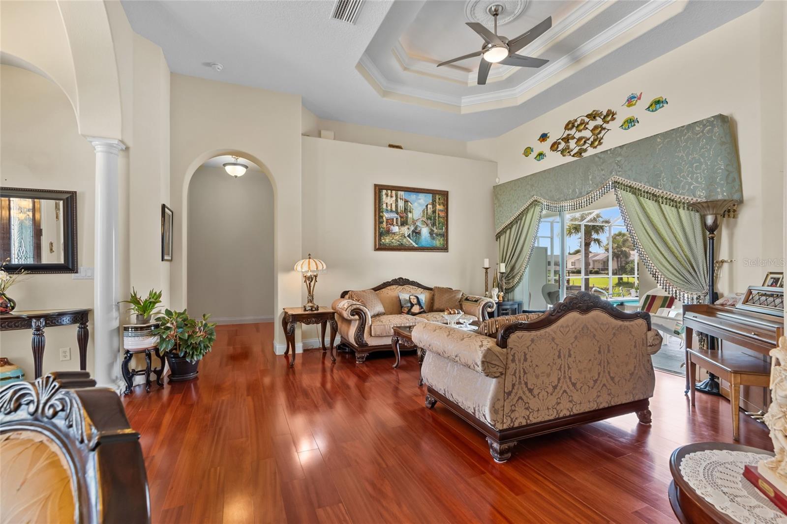 Image 11 of 66 For 15 Fleming Court