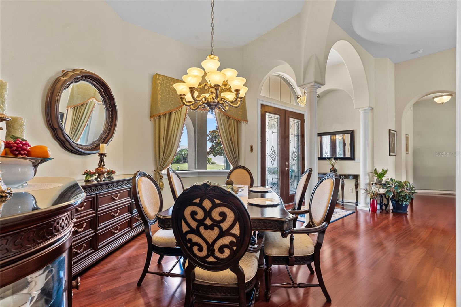 Image 13 of 66 For 15 Fleming Court