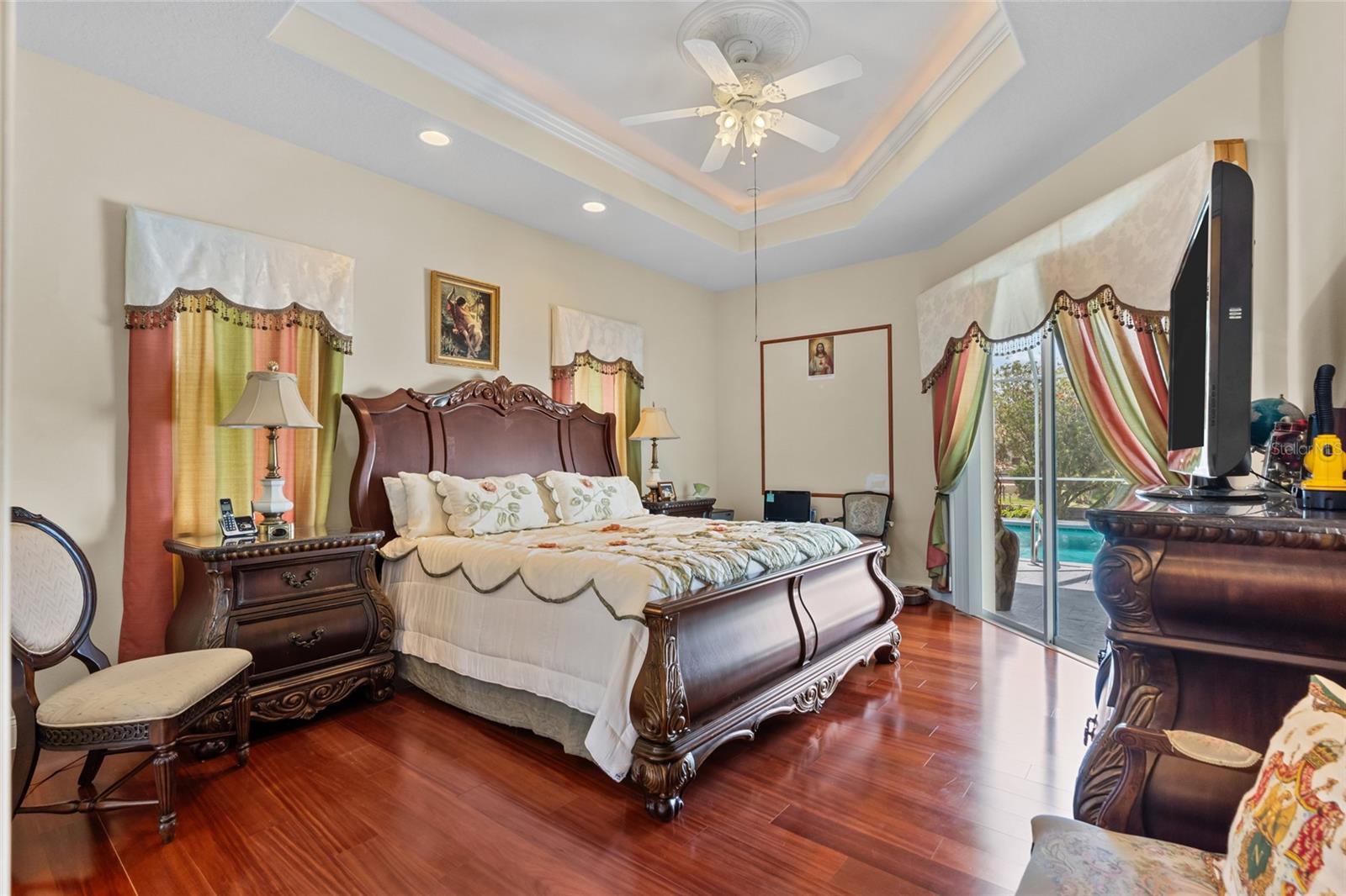 Image 23 of 66 For 15 Fleming Court