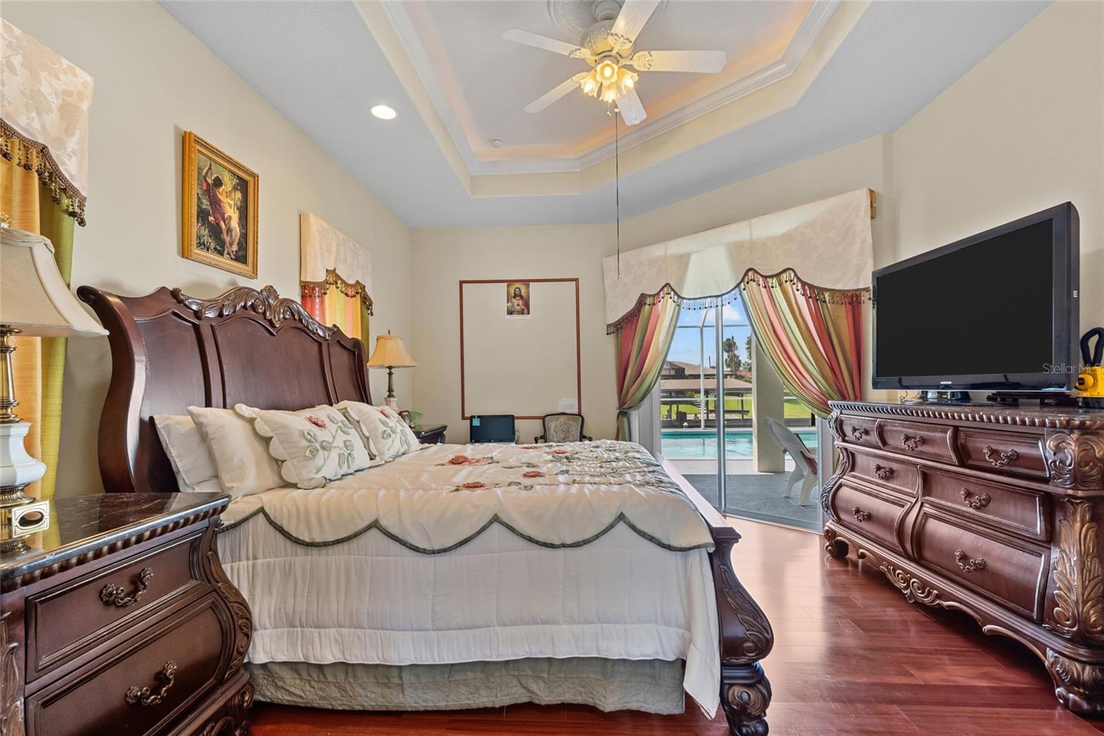 Image 24 of 66 For 15 Fleming Court