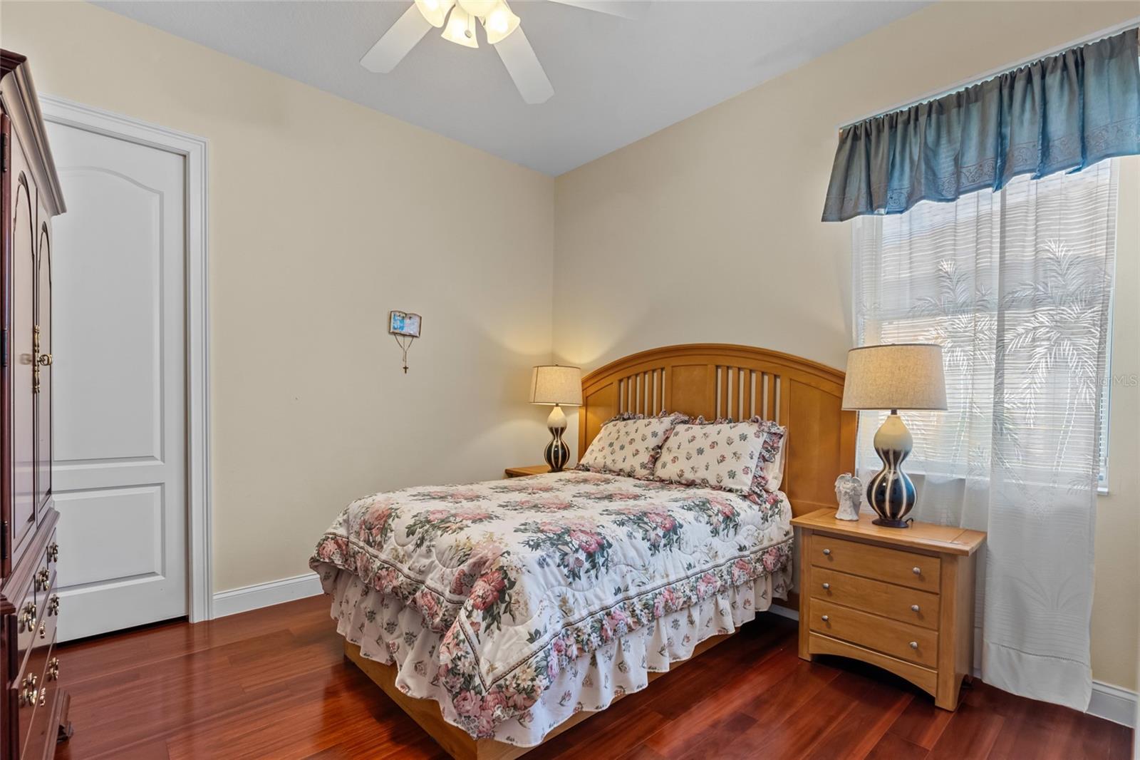 Image 30 of 66 For 15 Fleming Court